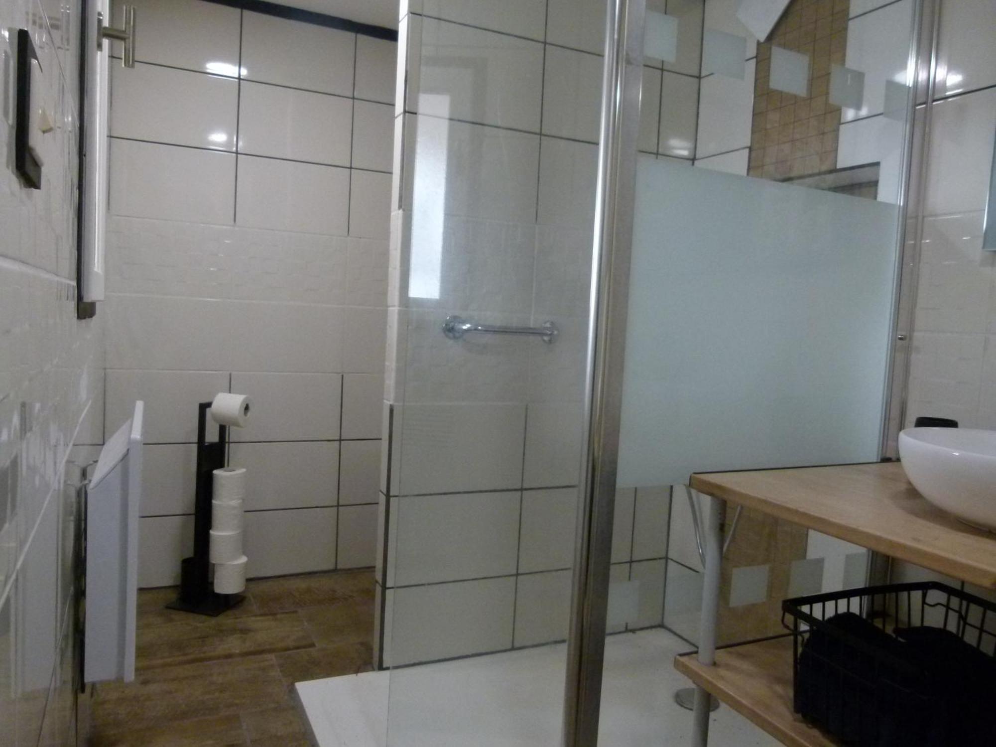 Bed and Breakfast Notre Vie La Roussas Екстер'єр фото
