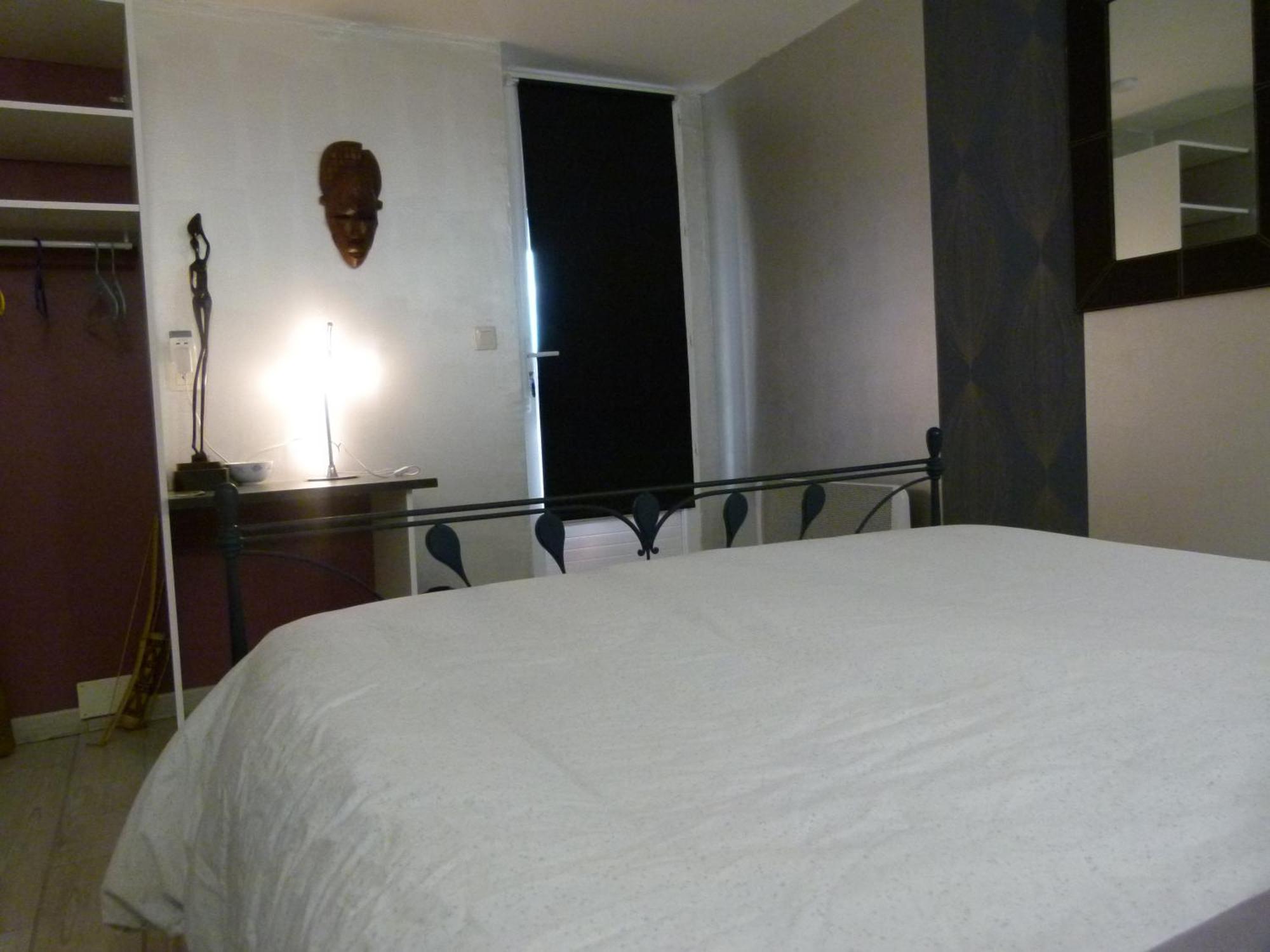Bed and Breakfast Notre Vie La Roussas Екстер'єр фото